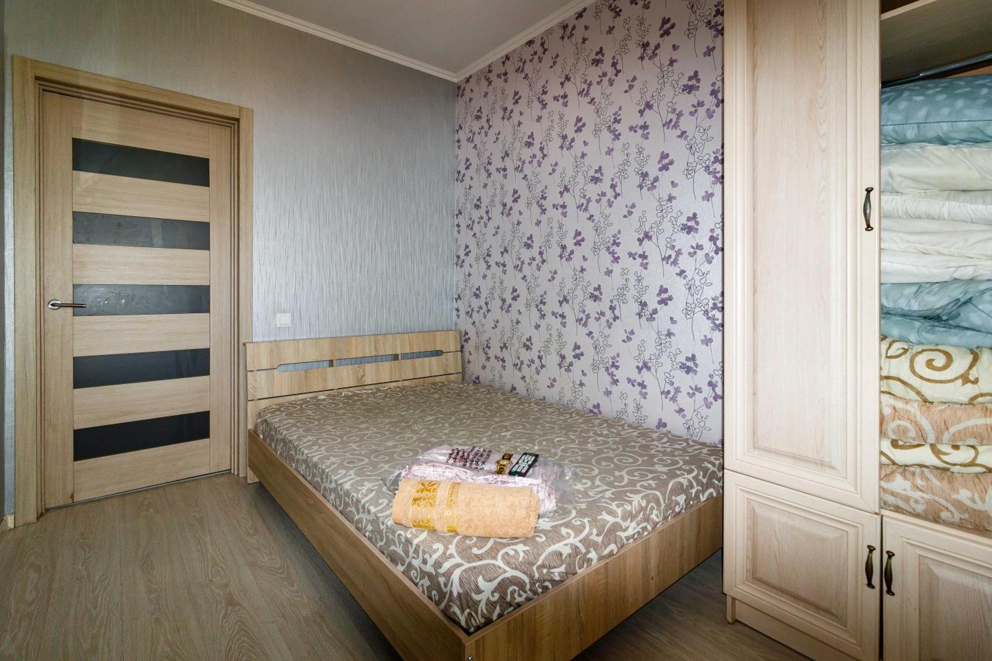 Kvartirkoff Na Bogatirskaya 6A, 10 Floor Kiev Luaran gambar